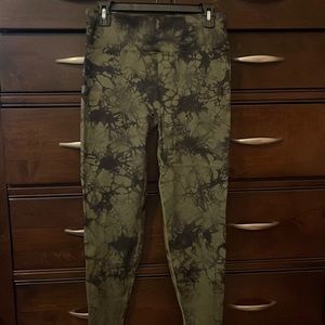 Pink by Victoria’s Secret. Green/black tie dyed leggings. Large.